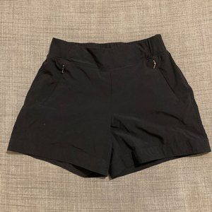 CALIA by Carrie Underwood Women's Woven 5'' Shorts